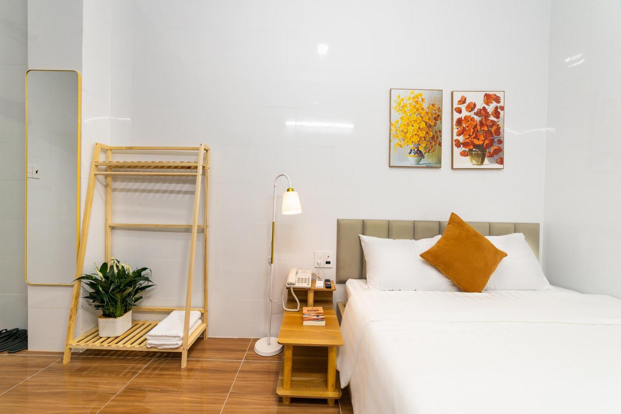 Thien Quoc Hotel Thành Pho Ho Chí Minh Esterno foto