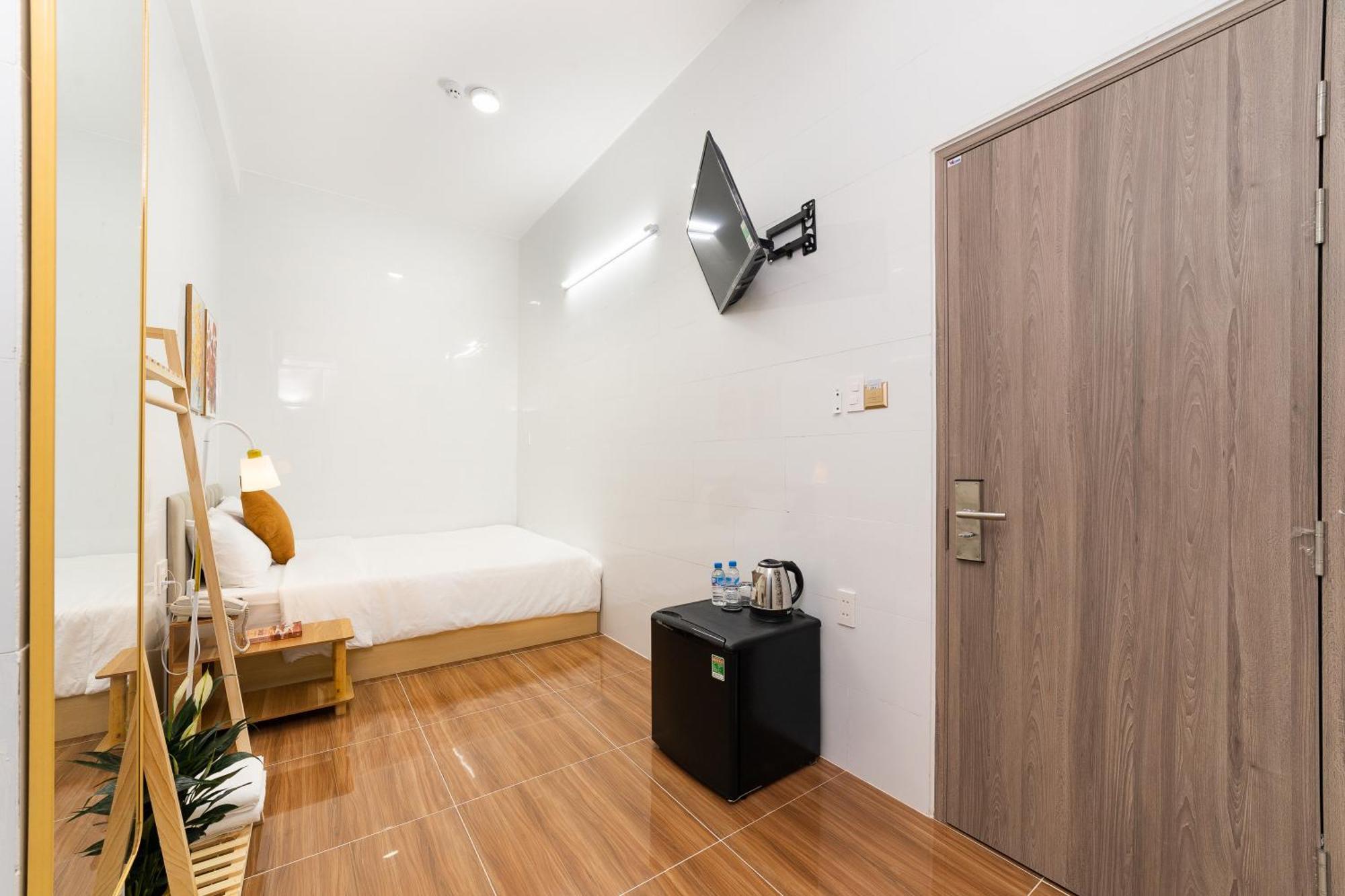 Thien Quoc Hotel Thành Pho Ho Chí Minh Esterno foto